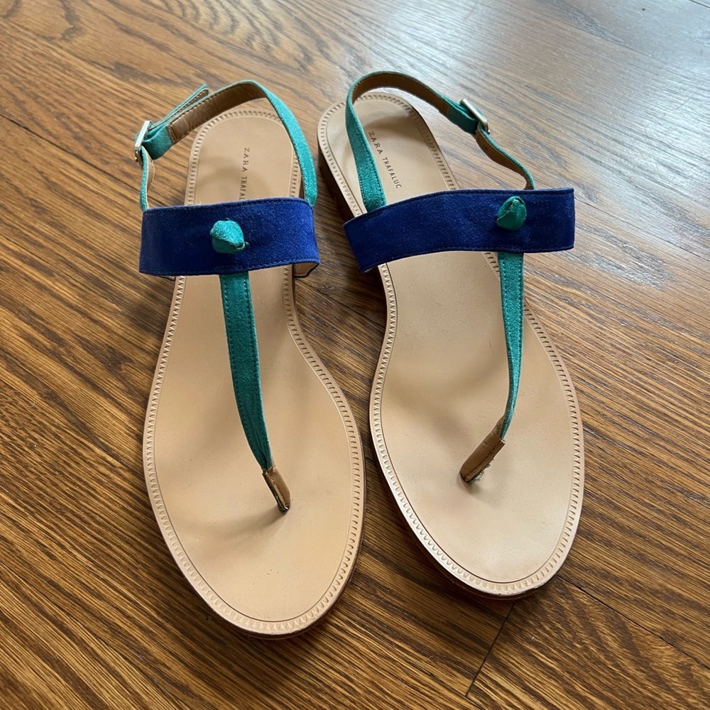 Zara Trafaluc size 39 Sandals